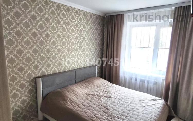 2-комнатная квартира · 59 м² · 8/10 этаж, мкр Юго-Восток, Мкр Гульдер 1 2 — Возле Нормы за 22.5 млн ₸ в Караганде, Казыбек би р-н — фото 2