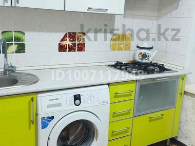 3-бөлмелі пәтер · 60 м² · 5/5 қабат, мкр 8 292/1 — Б-р Жубанова и Ракымжан Кошкарбаев, бағасы: 16 млн ₸ в Актобе