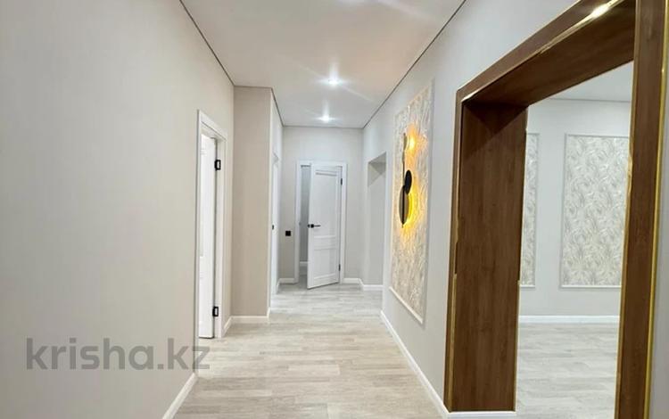 3-бөлмелі пәтер · 110 м² · 1/5 қабат, 16-й мкр 82, бағасы: 27 млн ₸ в Актау — фото 2