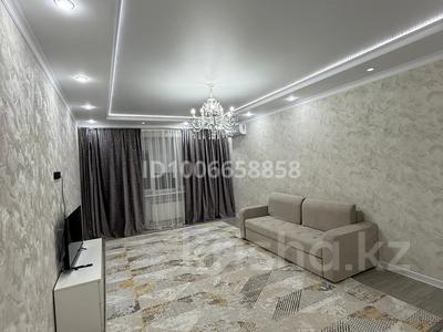 3-комнатная квартира · 110 м² · 5/10 этаж, мкр. Алтын орда, Алия Молдагулова 62 корп 1 — Мангилик ел за 35 000 〒 в Актобе