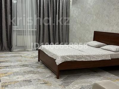 3-комнатная квартира · 110 м² · 5/10 этаж, мкр. Алтын орда, Алия Молдагулова 62 корп 1 — Мангилик ел за 35 000 〒 в Актобе