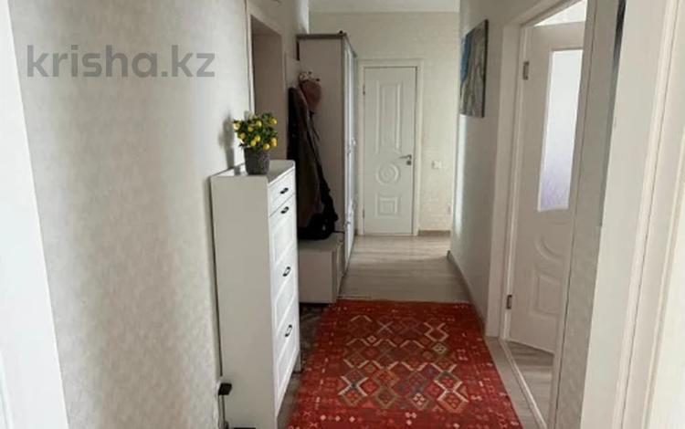 2-комнатная квартира · 60 м² · 5/7 этаж, Майкудук, Мкр Голубые пруды за 25 млн ₸ в Караганде, Алихана Бокейханова р-н — фото 2