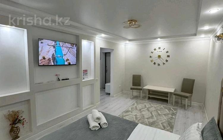 1-бөлмелі пәтер · 32 м² · 2/4 қабат, Рахимова 47, бағасы: 15 000 〒 в Таразе — фото 2