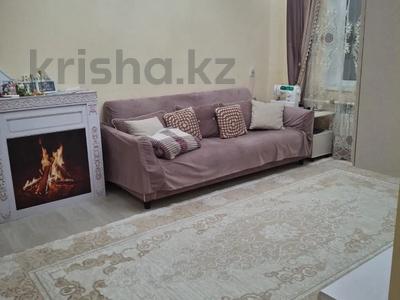 4-бөлмелі пәтер · 80 м² · 2/10 қабат, Сатпаева 56, бағасы: 300 000 ₸ в Атырау