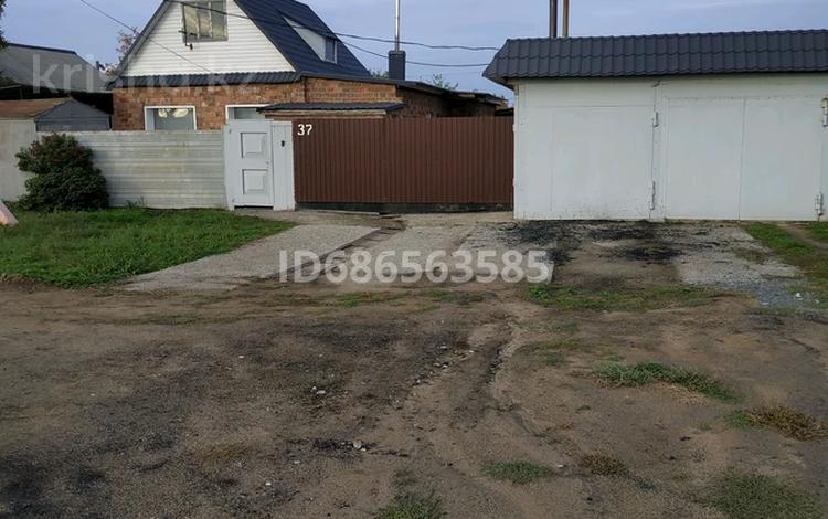 Жеке үй · 3 бөлме · 70 м² · 20 сот., Микр Аксу , Театральная 37, бағасы: 26 млн ₸ — фото 2