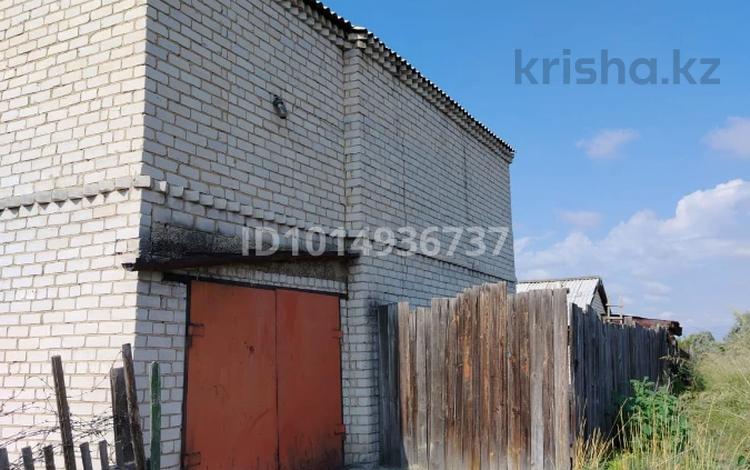 Жеке үй · 4 бөлме · 102 м² · 12 жүзд., Левый восточный 1892, бағасы: 8.5 млн ₸ в Семее — фото 2