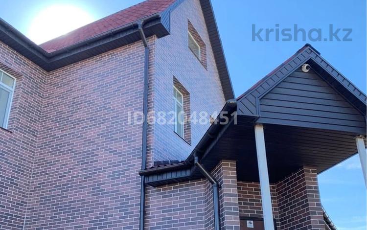 Жеке үй · 7 бөлме · 390 м² · 10 сот., мкр Кунгей , Куанышбаева 53, бағасы: 105 млн ₸ в Караганде, Казыбек би р-н — фото 15