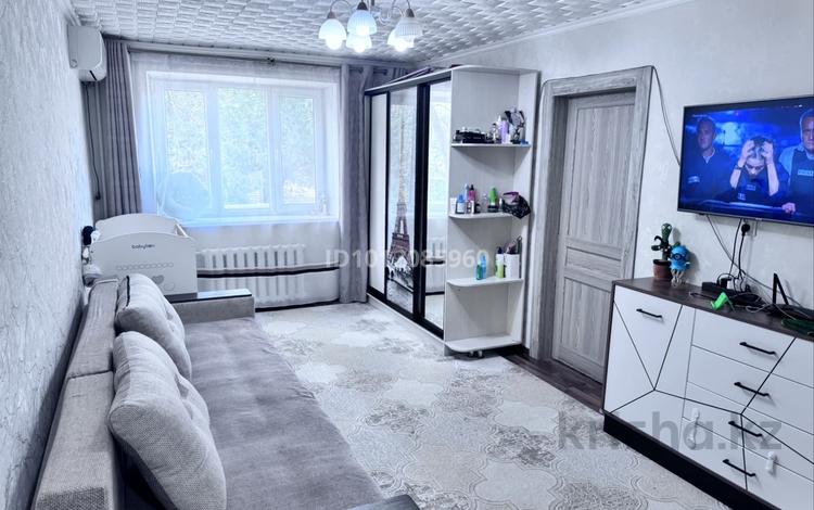 2-бөлмелі пәтер · 43 м² · 2/4 қабат, ул. Ауэзова 11, бағасы: 24 млн ₸ в  — фото 2