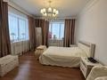 3-комнатная квартира · 182 м² · 2/7 этаж, Молдагуловой за 71.4 млн 〒 в Актобе — фото 2