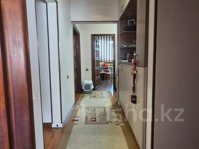 4-бөлмелі пәтер · 85.6 м² · 1/9 қабат, Аль-Фараби 135, бағасы: 70 млн ₸ в Алматы, Бостандыкский р-н