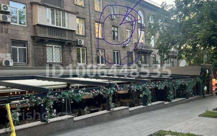 2-комнатная квартира · 50 м² · 3/4 этаж, Аблай хана 121 — Кабанбай батыра за 95 млн ₸ в Алматы, Алмалинский р-н — фото 69