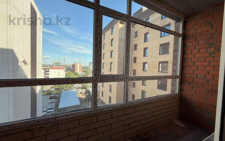 2-бөлмелі пәтер · 81.4 м² · 5/9 қабат, Тарана 26, бағасы: 40 млн ₸ в Костанае — фото 17