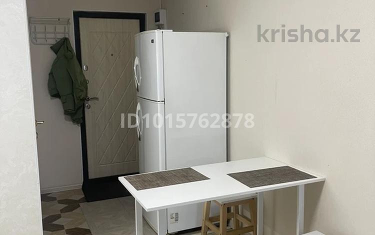 1-бөлмелі пәтер · 21 м² · 1/6 қабат, 2 ш/а., Абилкайыр хана 60/3, бағасы: 110 000 ₸ в Актобе, мкр 8 — фото 2
