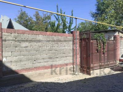 Отдельный дом · 4 комнаты · 100 м² · 6 сот., Розовая 11 — Базарчик, остановка фабричная за 18 млн 〒 в Шымкенте, Каратауский р-н