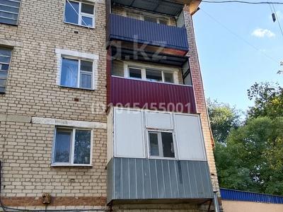 1-бөлмелі пәтер · 31.6 м² · 4/4 қабат, Аль ФАРАБИ 93, бағасы: 8 млн ₸ в Аксае