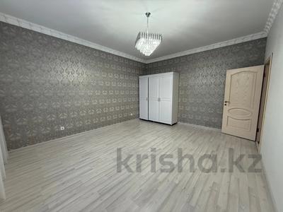 1-комнатная квартира · 56 м² · 3/9 этаж, мкр. Алтын орда, Баишева — ЖК Альтаир за 180 000 ₸ в Актобе