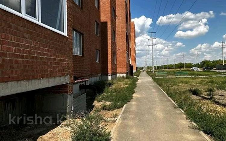 1-бөлмелі пәтер · 40 м² · 1/5 қабат, Микрорайон 5Б, бағасы: 10 млн ₸ в Косшы — фото 2