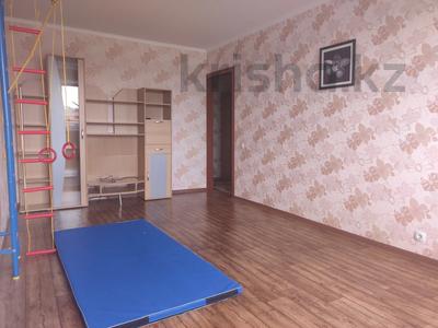 5-комнатная квартира, 105 м², 3/10 этаж, проезд Жамбыла за 32.5 млн 〒 в Петропавловске