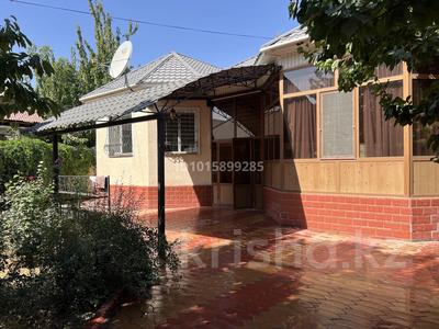 Отдельный дом · 6 комнат · 185 м² · 9 сот., Комекбаев 39 — Байдибек би за 69 млн ₸ в Шымкенте, Каратауский р-н