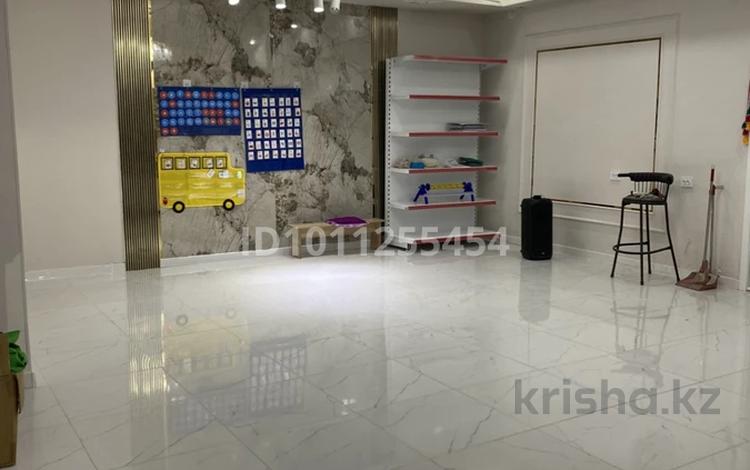 Дүкендер мен бутиктер · 100 м², бағасы: 14 млн ₸ в Актау, 38-й мкр — фото 2