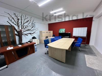 Свободное назначение, магазины и бутики, склады, салоны красоты, сельское хозяйство, фитнес и спорт, медцентры и аптеки, образование, развлечения, конференц-залы, кабинеты и рабочие места, студии · 40 м² за 250 000 〒 в Алматы, Ауэзовский р-н
