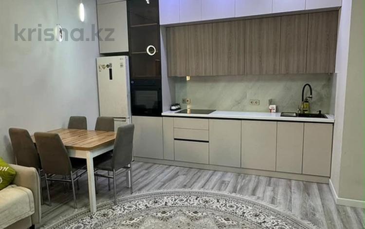 2-комнатная квартира · 43 м², Шамши Калдаяков 25 за 300 000 ₸ в Астане, Сарайшык р-н — фото 2