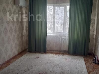 2-бөлмелі пәтер · 44 м² · 4/5 қабат, мкр 8, Гришина, бағасы: 14 млн 〒 в Актобе, мкр 8