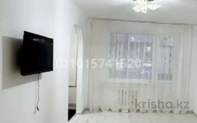 2-бөлмелі пәтер · 45 м² · 2/5 қабат, Щорса (Оракбаева) 16/1 — Абулхаир-хана, бағасы: 13 млн ₸ в Уральске — фото 2