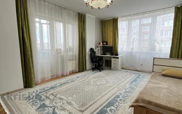 2-бөлмелі пәтер · 62.5 м² · 5/10 қабат, Алтын орда ш/а., А Молдагулова, бағасы: 19 млн ₸ в Актобе, мкр. Алтын орда — фото 4