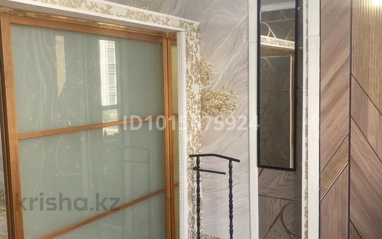 1-бөлмелі пәтер · 34 м² · 2/12 қабат, Ақбұлақ ш/а., Момышулы 100, бағасы: 21.5 млн ₸ в Алматы, Алатауский р-н — фото 2