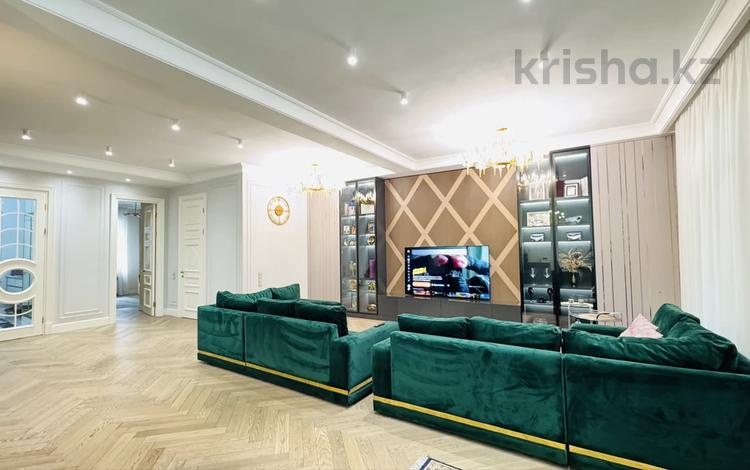 6-комнатная квартира · 300 м² · 1/2 этаж, Мкр «Мирас» за 550 млн ₸ в Алматы, Бостандыкский р-н — фото 27