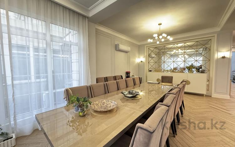 6-комнатная квартира · 300 м² · 1/2 этаж, Мкр «Мирас» за 550 млн ₸ в Алматы, Бостандыкский р-н — фото 10