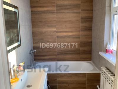 Продажа домов и дачи в Акмолинской обл.: Отдельный дом · 10 комнат · 170 м² · 10 сот., Тауелсіздік 56 за 23 млн 〒 Отдельный дом · 10 комнат · 170 м² · 10 сот., Тауелсіздік 56 за 23 млн 〒 в Софиевке