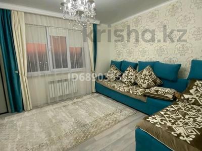 2-комнатная квартира, 43 м², 10/10 этаж, мкр Аксай-5 25 за 32 млн 〒 в Алматы, Ауэзовский р-н