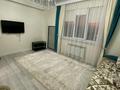 2-комнатная квартира · 43 м² · 10/10 этаж, мкр Аксай-5 25 за 38 млн ₸ в Алматы, Ауэзовский р-н — фото 2