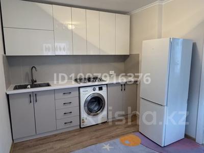Отдельный дом · 2 комнаты · 65 м², мкр Акжар, Омирзакова 158 — Рядом с улицы Даулеткерея, возле воинской части за 200 000 〒 в Алматы, Наурызбайский р-н