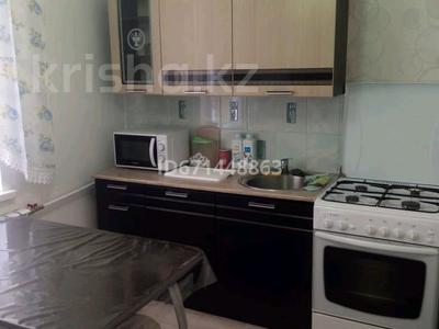 1-комнатная квартира · 35 м² · 2/9 этаж, 4 микр 35 дом за 130 000 ₸ в Аксае