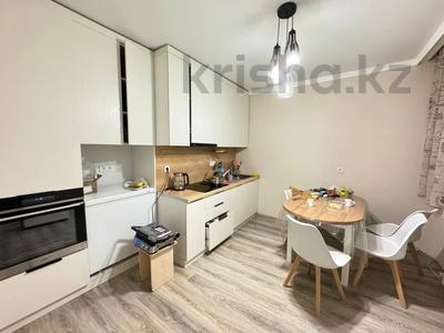 2-комнатная квартира, 65 м², 5/14 этаж, проспект Мәңгілік Ел — проспект Керей Жанибек Хандар за 29.5 млн 〒 в Астане, Есильский р-н