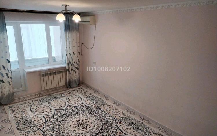 2-комнатная квартира · 55 м² · 5/5 этаж, мкр 11 99 — находится возле Анвар за 16.5 млн ₸ в Актобе — фото 2