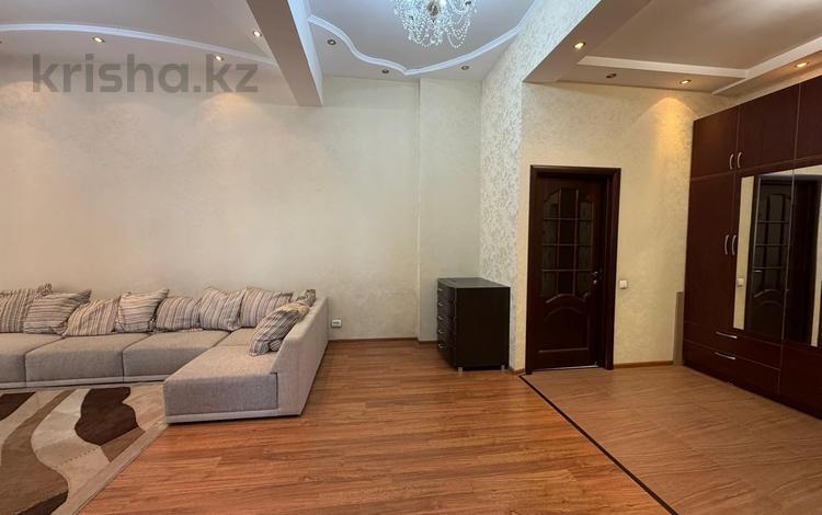 3-комнатная квартира · 104 м² · 4/6 этаж, ул. Жамал Омаровой 35/1 за 79 млн ₸ в Алматы, Медеуский р-н — фото 2