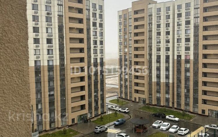 3-комнатная квартира · 83 м² · 8/13 этаж, мкр Туран 3402/2 за 230 000 ₸ в Шымкенте, Каратауский р-н — фото 2