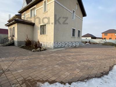 Жеке үй · 5 бөлме · 170 м² · 8.5 сот., Суйенбая, бағасы: 80 млн 〒 в Косшы