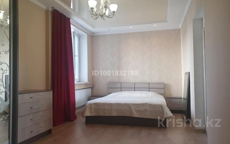 2-комнатная квартира · 77 м² · 21/21 этаж, Толе би 286/1 за 350 000 ₸ в Алматы, Алмалинский р-н — фото 2
