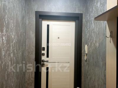 3-бөлмелі пәтер · 60 м² · 2/5 қабат, Севастопольская 16, бағасы: 26.5 млн 〒 в Усть-Каменогорске, Ульбинский