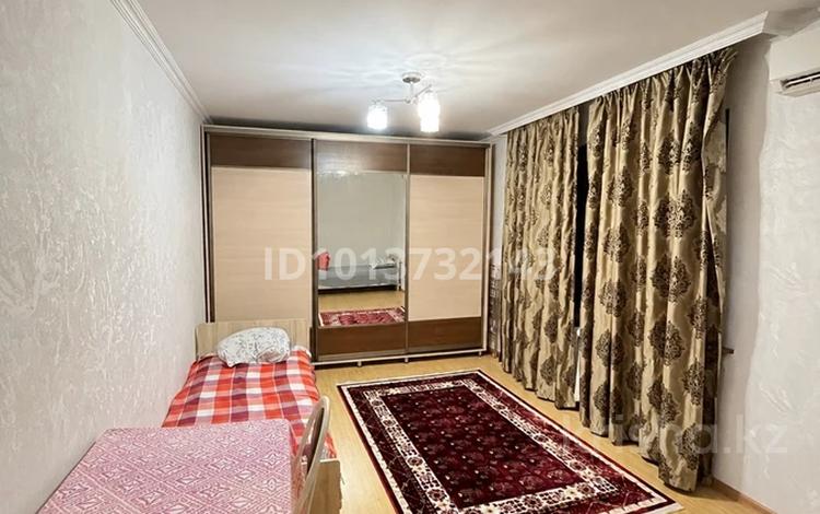 1-бөлмелі пәтер · 35 м² · 5/5 қабат, мкр №6 34 — Саина - койшыманова, бағасы: 200 000 ₸ в Алматы, Ауэзовский р-н — фото 2