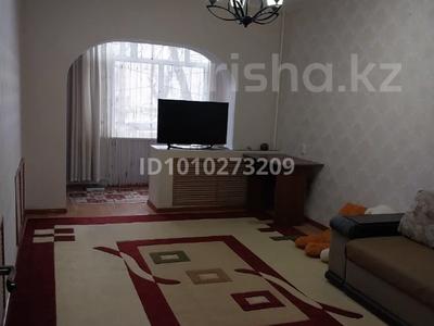 2-комнатная квартира · 56 м² · 1/5 этаж, мкр Алатау 12 за 20 млн ₸ в Таразе