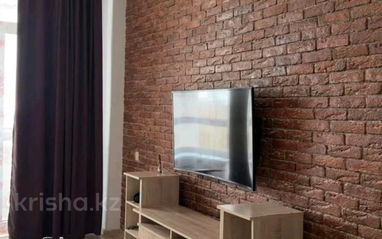 1-комнатная квартира · 44 м² · 2/8 этаж, Кабанбай батыра 60/11 за 250 000 ₸ в Астане, Есильский р-н — фото 2