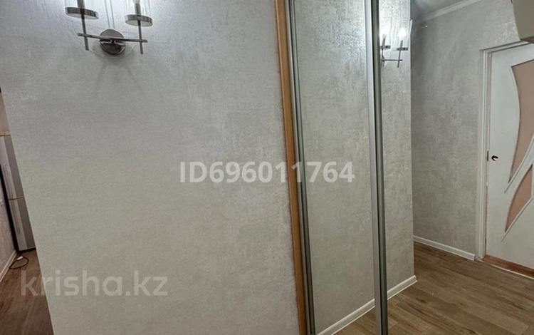 1-бөлмелі пәтер · 35 м² · 4/5 қабат, мкр. Зачаганск пгт 25 — Саратовская, бағасы: 12 млн ₸ в Уральске — фото 8