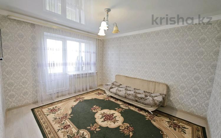2-бөлмелі пәтер · 37.3 м² · 4/5 қабат, 2 ш/а., Бр.Жубановых 296, бағасы: 13.5 млн ₸ в Актобе, мкр 8 — фото 2
