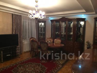 6-комнатная квартира · 140 м² · 2/5 этаж, Авангард-3 6 — Владимерского за 200 000 ₸ в Атырау, мкр Авангард-4